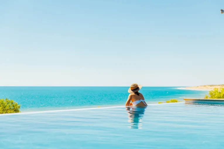 Broome to Eco Beach Scenic Helicopter Flight & Lunch | Experience Oz