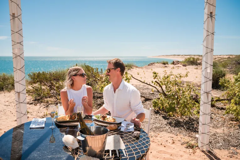 Broome to Eco Beach Scenic Helicopter Flight & Lunch | Experience Oz