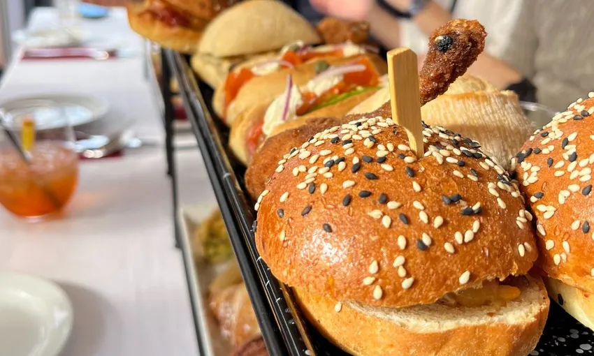 Melbourne Bottomless Brunch Cruise - Book Now | Experience Oz