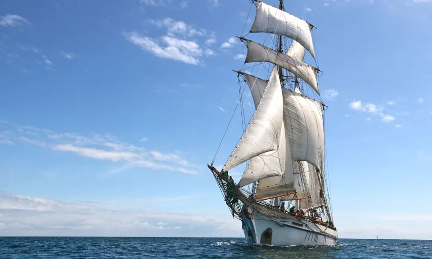 Tall Ship Day Cruise with Lunch - Book Now | Experience Oz