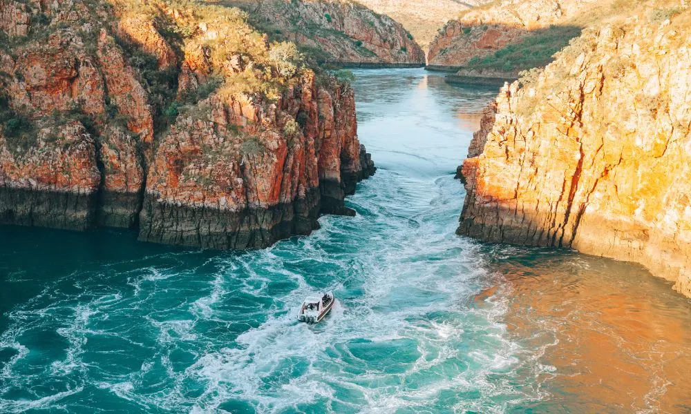 Horizontal Falls Afternoon Flight and Boat Tour | Experience Oz-1