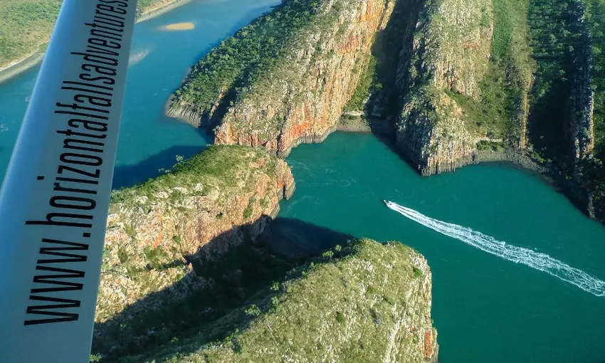 Horizontal Falls Afternoon Flight and Boat Tour | Experience Oz