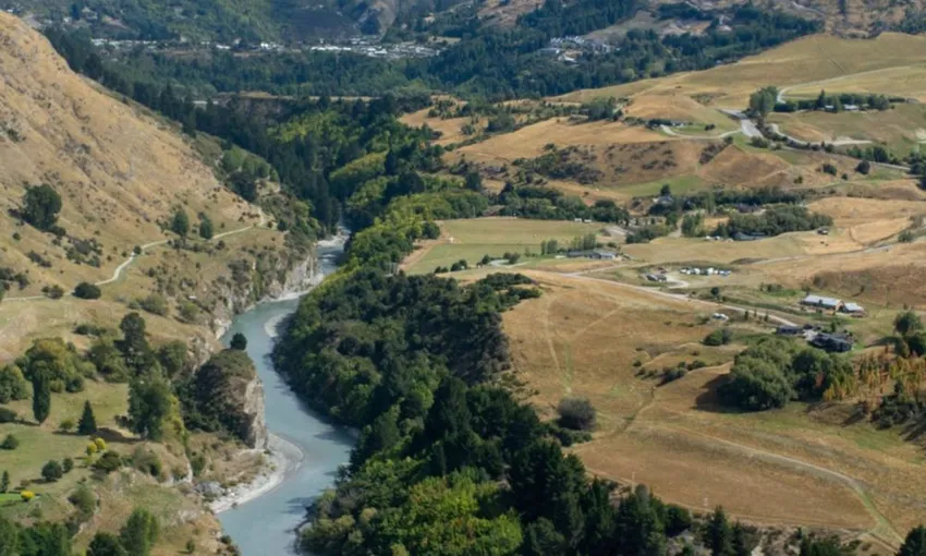Queenstown Grand Circle Helicopter Flight - 30 Minutes | Experience Oz
