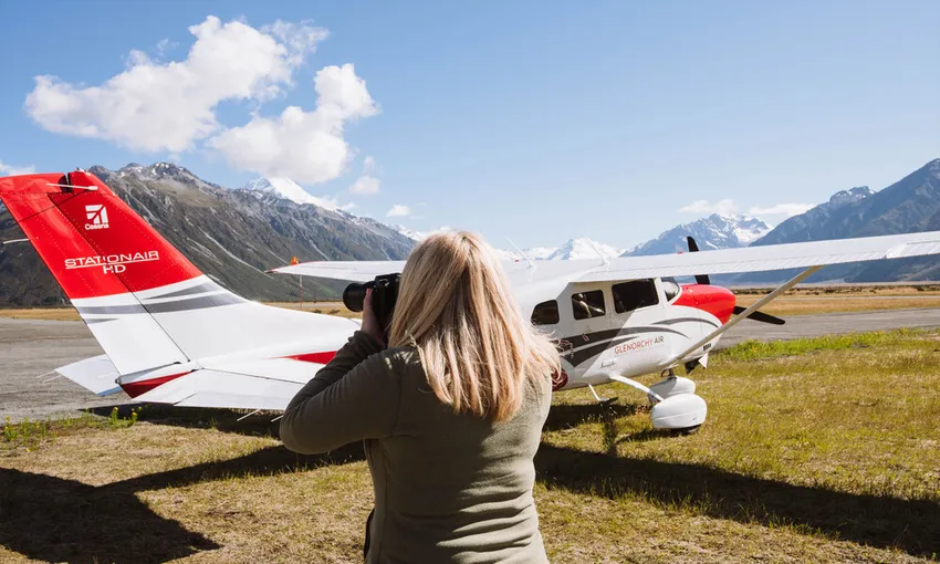 Mount Cook Scenic Flights with Glacier Boat Tour | Experience Oz