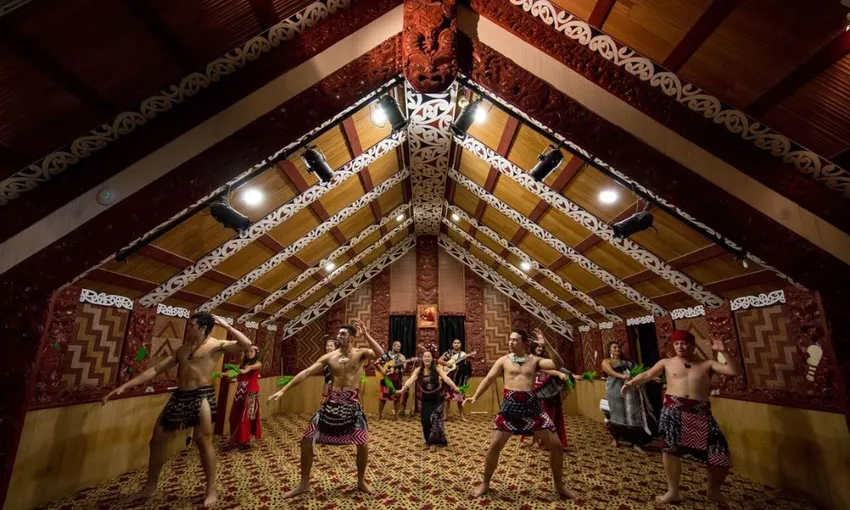 Small Group Rotorua Day Tour from Auckland - Book Now | Experience Oz