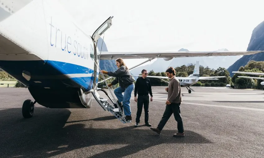 True South Flights Milford Fly Cruise Fly | Experience Oz