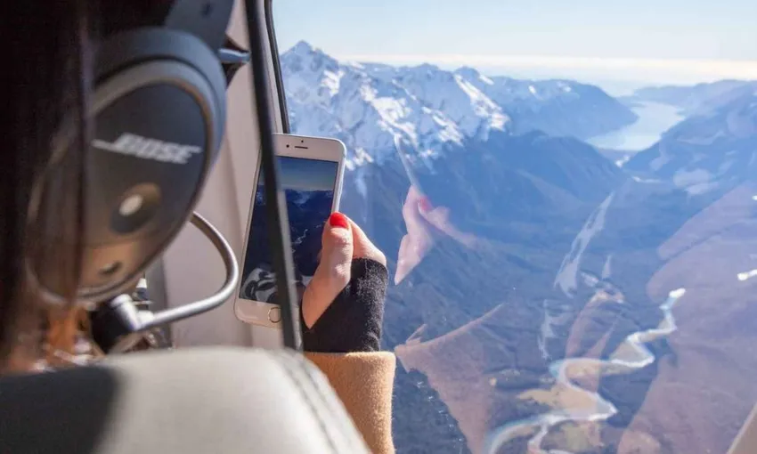 Queenstown Scenic Heli Flight with Glacier Landing - 1 Hour | Experience Oz