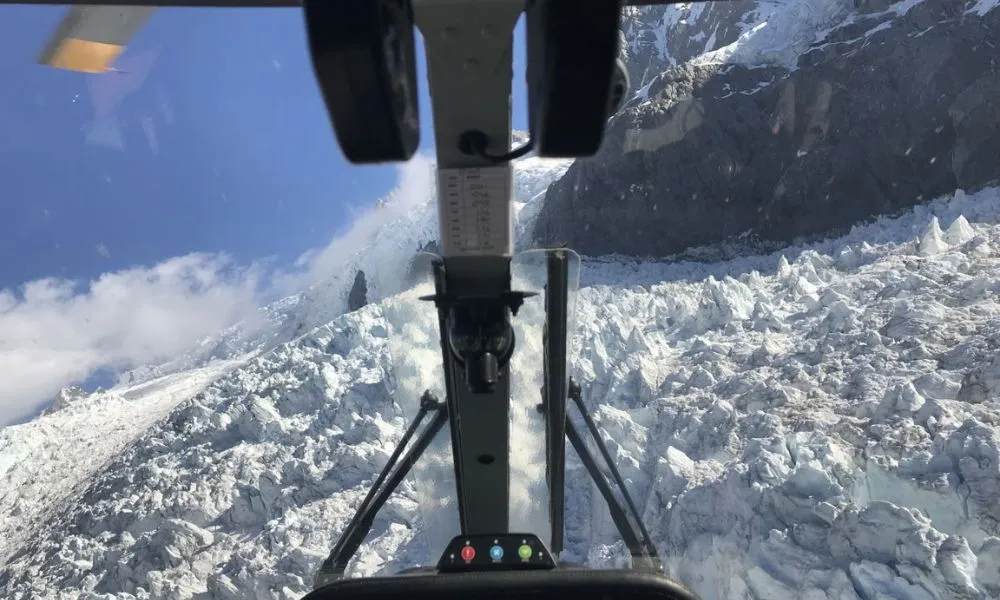 Queenstown Scenic Heli Flight with Glacier Landing - 1 Hour | Experience Oz -3