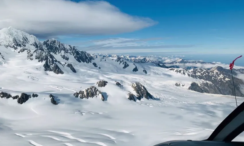 Queenstown Scenic Heli Flight with Glacier Landing - 1 Hour | Experience Oz