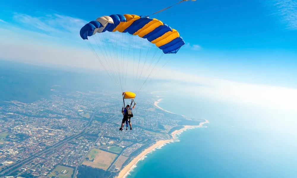 Wollongong Weekend Tandem Skydive up to 15,000ft | Experience Oz-4