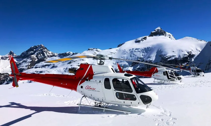 Glacier Explorer & Earnslaw Burn Helicopter Flight - 50 Minutes