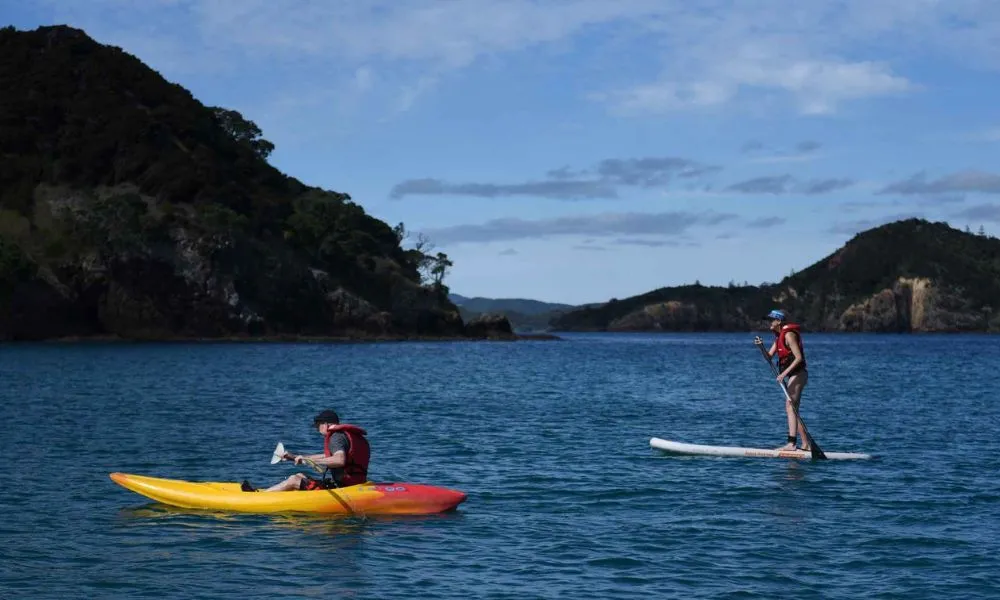 The Rock Overnight Bay of Islands Cruise | Experience Oz -2
