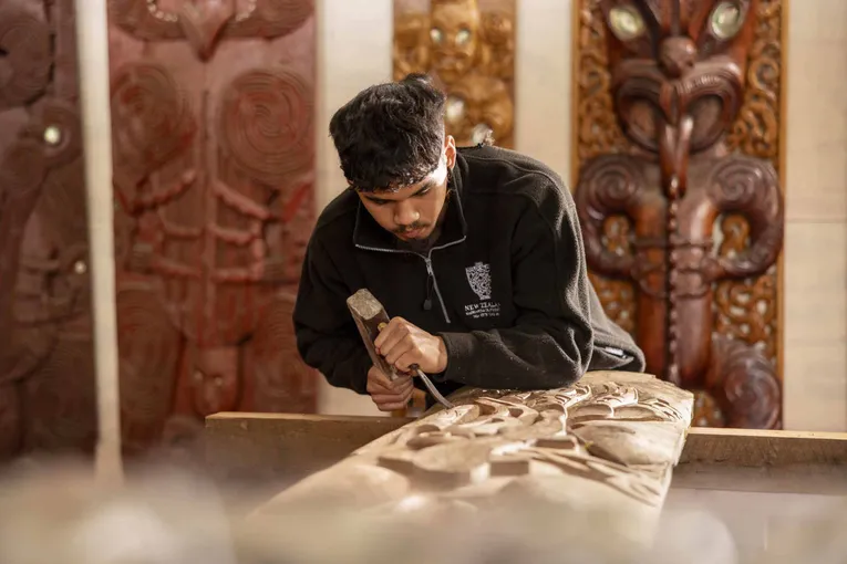 Rotorua Te Puia Guided Tour with Hangi Dinner and Haka - Book Now | Experience Oz