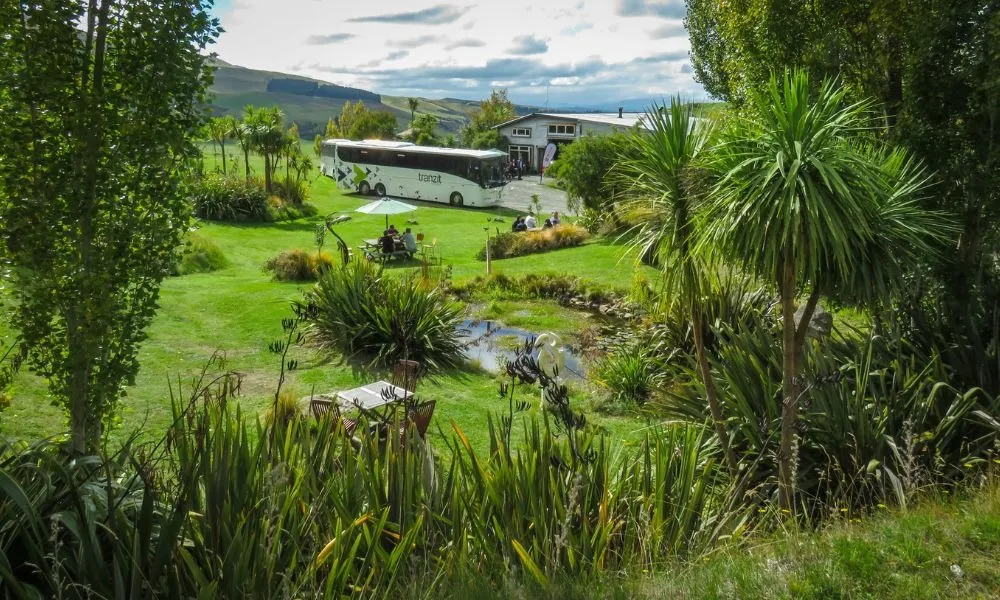 Self Guided Sculpture Park Experience | Experience Oz -4