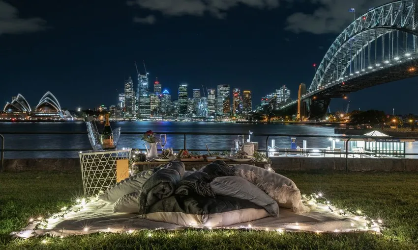 Luxury Private Picnic Experience by Sydney Harbour | Experience Oz