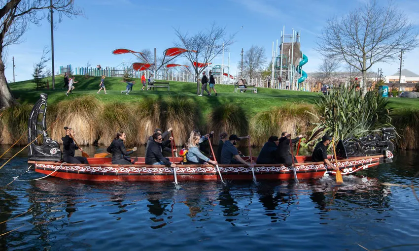 Waka Paddle On The Avon River - Book Now | Experience Oz