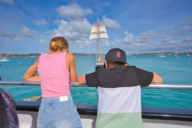 Discover the Bay Hole in the Rock Half Day Tour | Experience Oz
