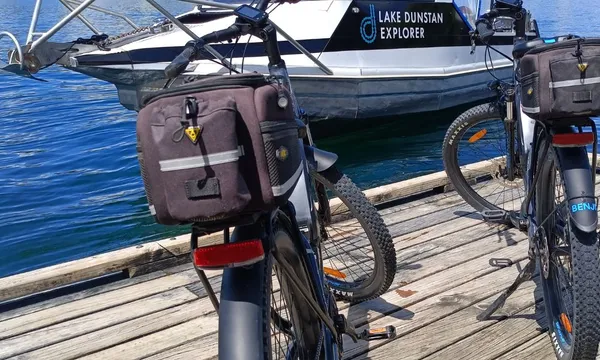 Ultimate Lake Dunstan Bike Experience from Cromwell to Clyde