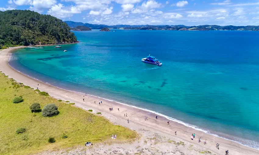 Day in the Bay Full Day Bay of Islands Tour | Experience Oz & NZ