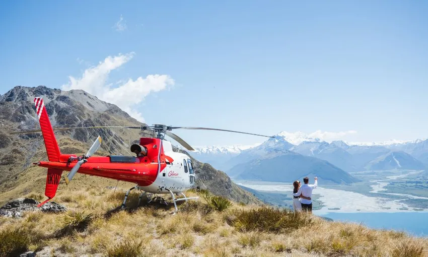 Milford Sound Helicopter Tour from Queenstown - Book Now | Experience Oz