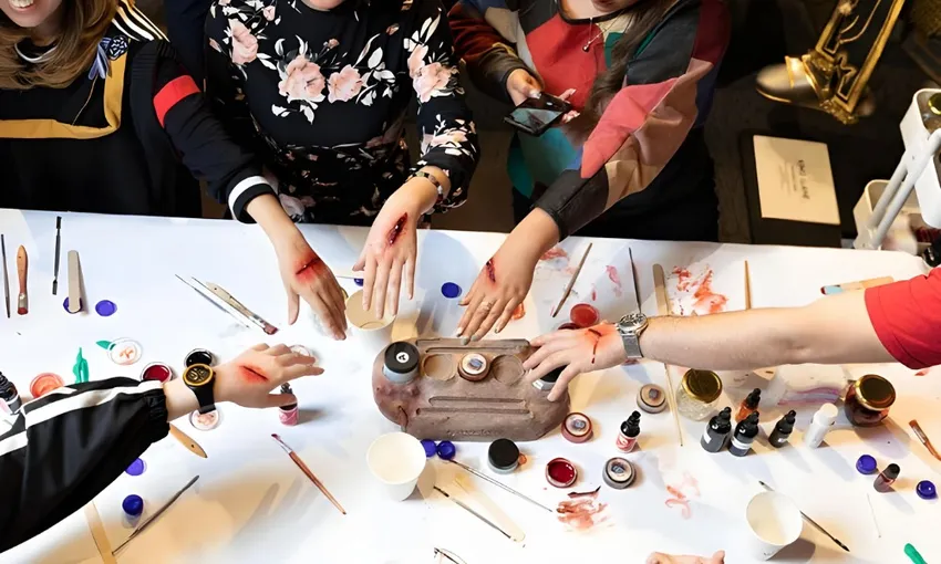 Creative Workshop - Intro to Scars and Scrapes - Book Now | Experience Oz