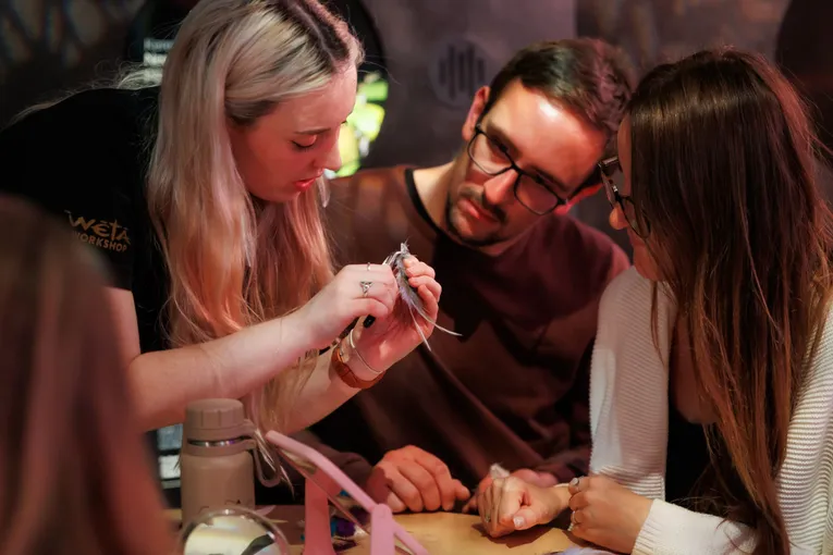 Creative Workshop Intro to Leatherwork | Experience Oz