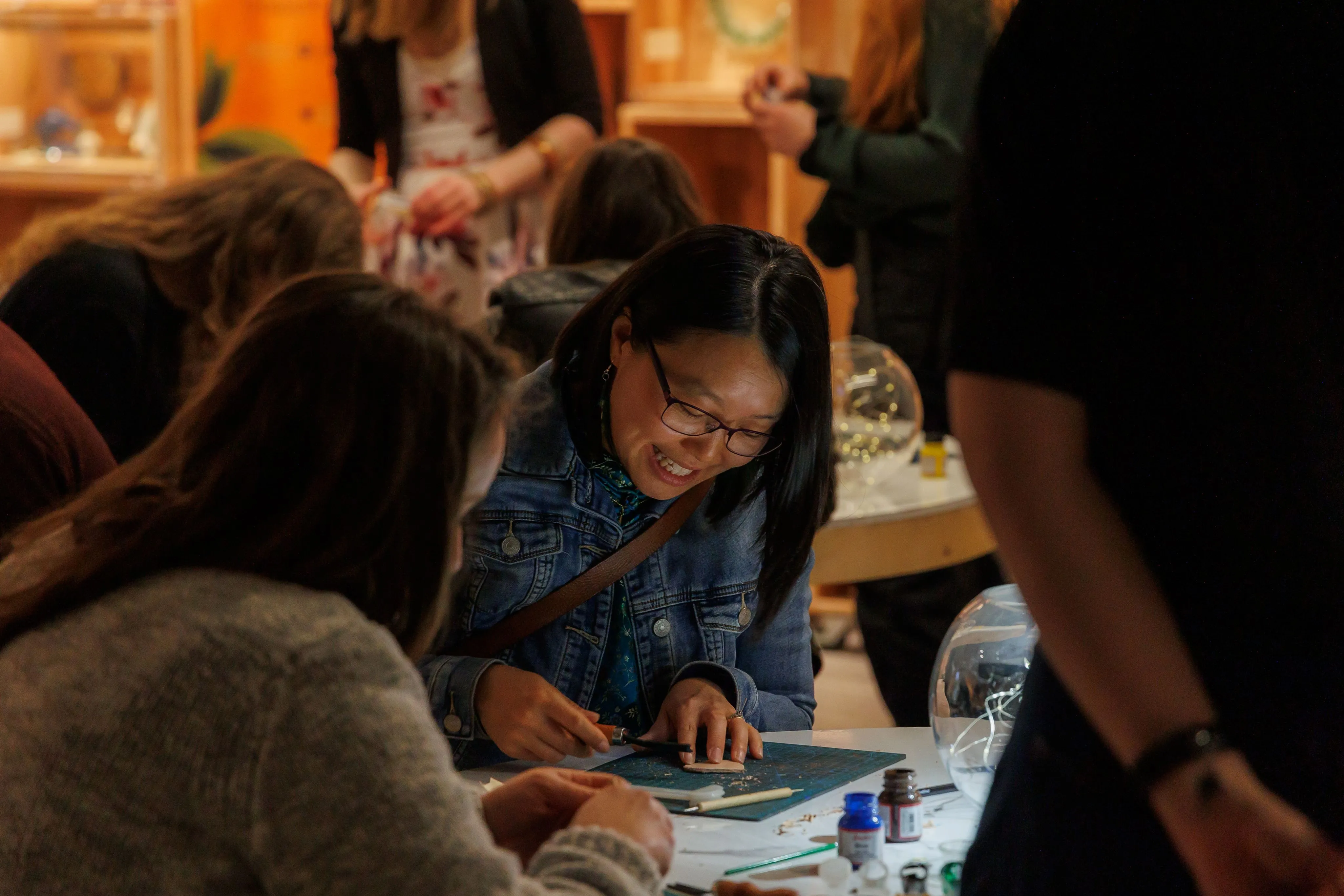 Creative Workshop Intro to Leatherwork | Experience Oz-6