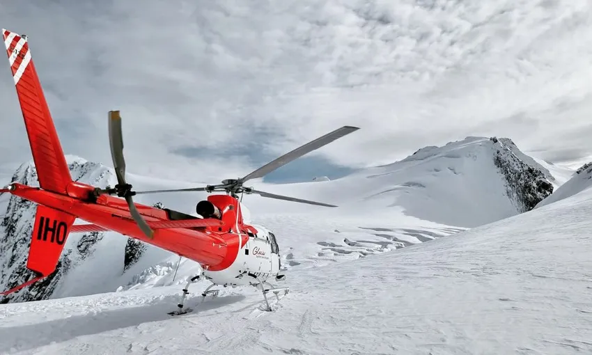 Southern Alps Private Helicopter in Queenstown - Book Now | Experience Oz