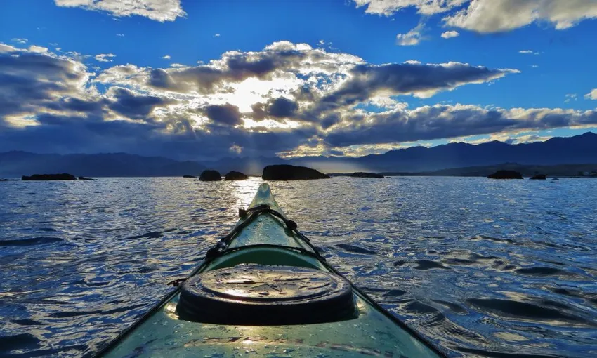 Kaikoura Sunset Kayak Tour - Book Now | Experience Oz