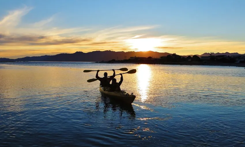 Kaikoura Sunset Kayak Tour - Book Now | Experience Oz