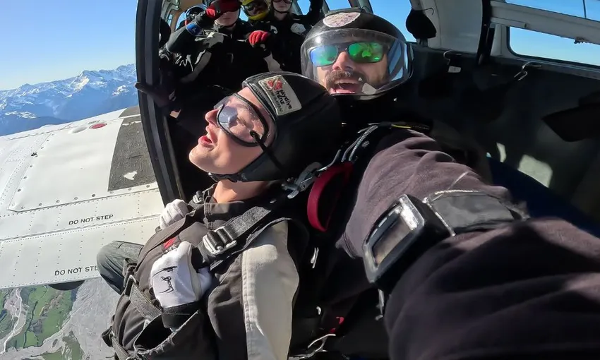 Franz Josef and Fox Glacier Tandem Skydive - 10,000ft | Experience Oz
