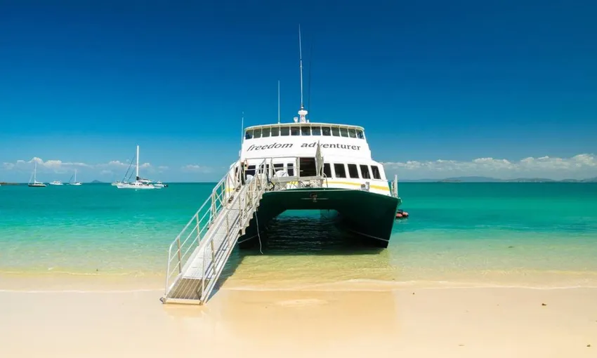 Great Keppel Island Glass Boat and Snorkel Combo Tour - Book Now | Experience Oz