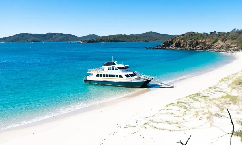 Great Keppel Island Boom Netting and Snorkelling Tour - Book Now | Experience Oz