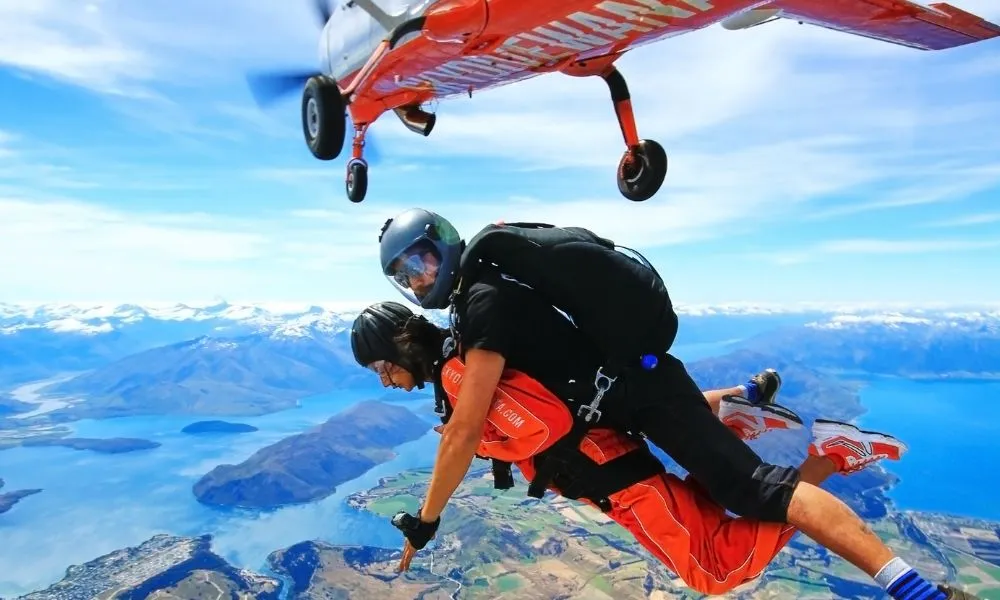 Wanaka Skydive with Queenstown Transfers - 15,000ft