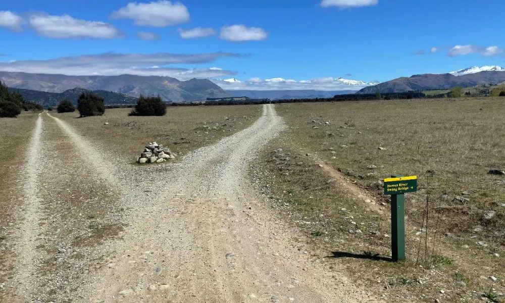 Self Guided Bike Tour from Lake Hawea to Wanaka | Experience Oz-4