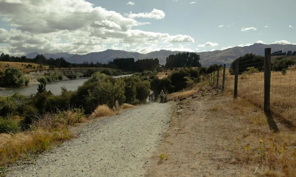 Self Guided Bike Tour from Lake Hawea to Wanaka | Experience Oz-8