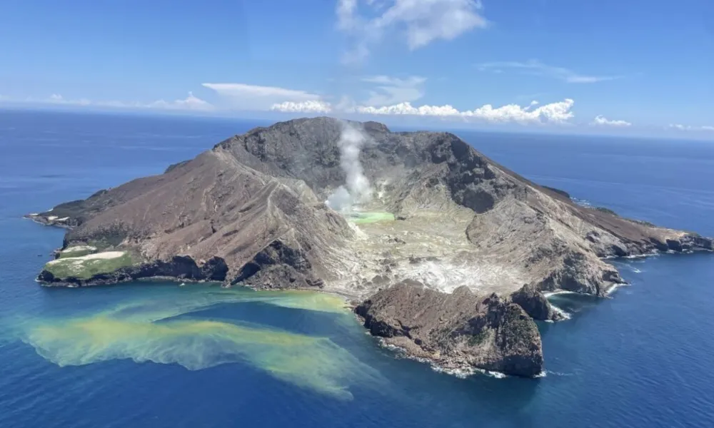 90 Minute Rotorua Float Plane Adventure - Book Now | Experience Oz-2