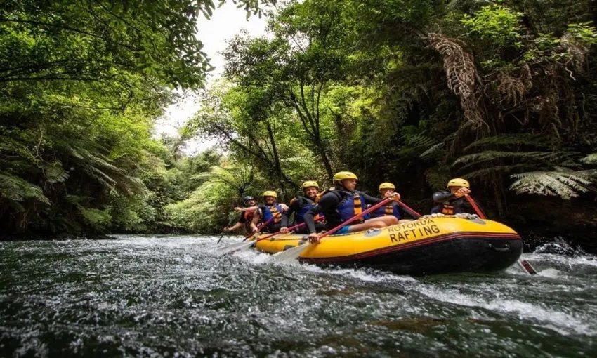 Rotorua Rafting Grade 5 Kaituna River - Book Now | Experience Oz