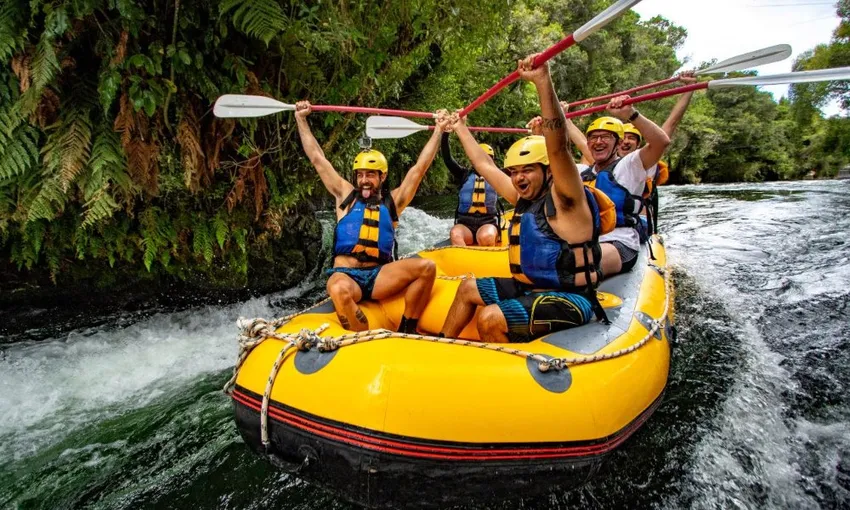 Rotorua Rafting Grade 5 Kaituna River - Book Now | Experience Oz