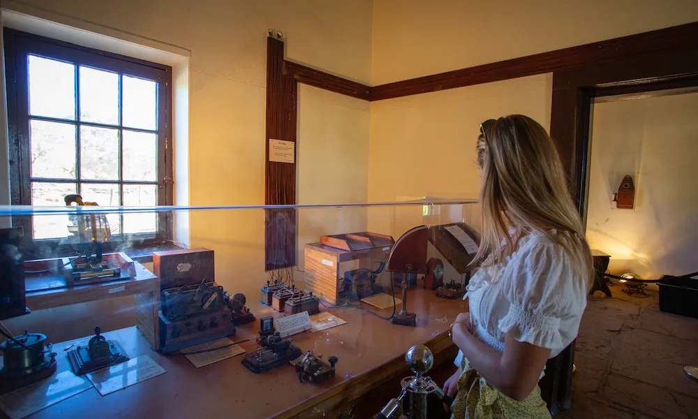 Alice Springs Desert Park and City Sights Full Day Tour | Experience Oz-5