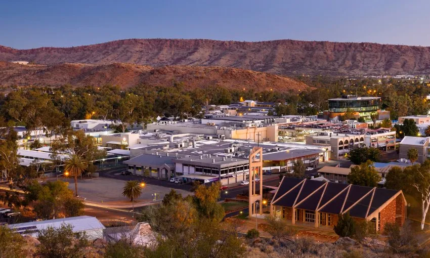 Palm Valley 4WD Day Tour from Alice Springs | Experience Oz