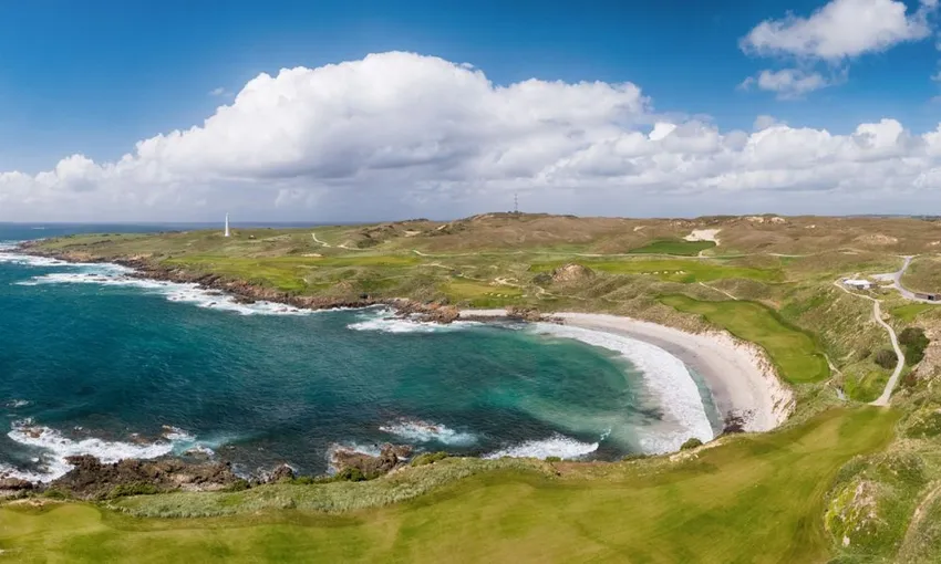 2 Night Stay & Play at Cape Wickham Golf Links | Experience Oz