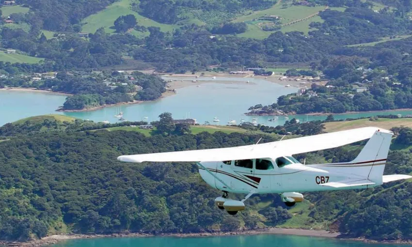 Waiheke Island Flights, Ferry and Explorer Bus Package - Book Now | Experience Oz