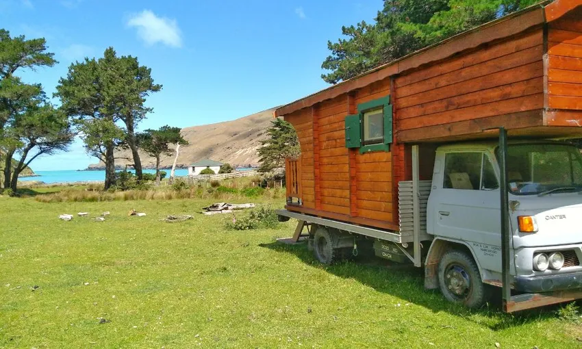 24 Hour Escape in Pohatu Bay with Penguin Tour | Local Agent