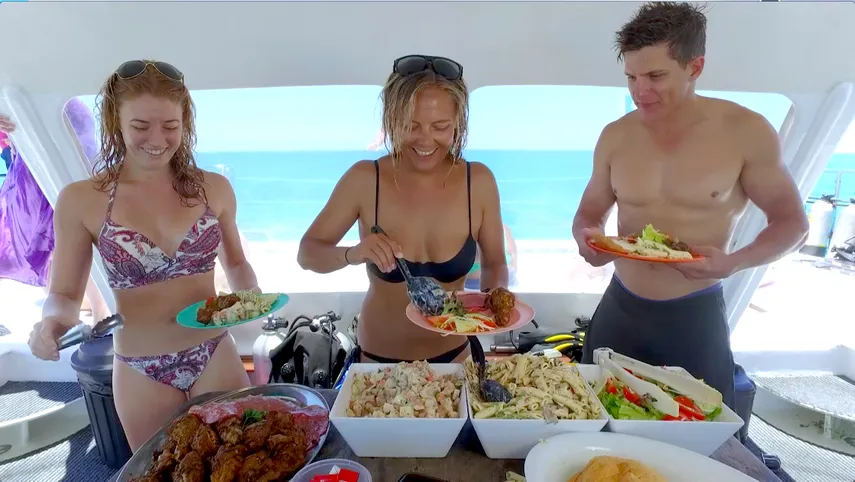 Great Barrier Reef Snorkel, Scuba Tour - Full Day | Experience Oz