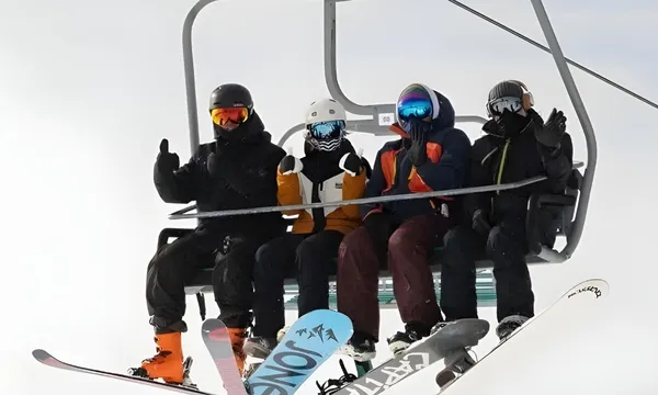 Perisher Valley Snow Tour From Sydney - 1 Day
