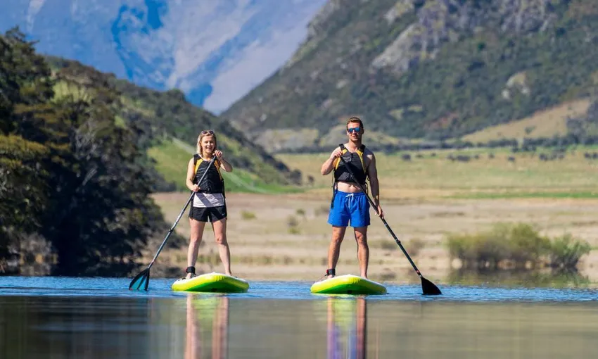 Moke Lake Self Guided Stand Up Paddle Board Tour | Experience Oz