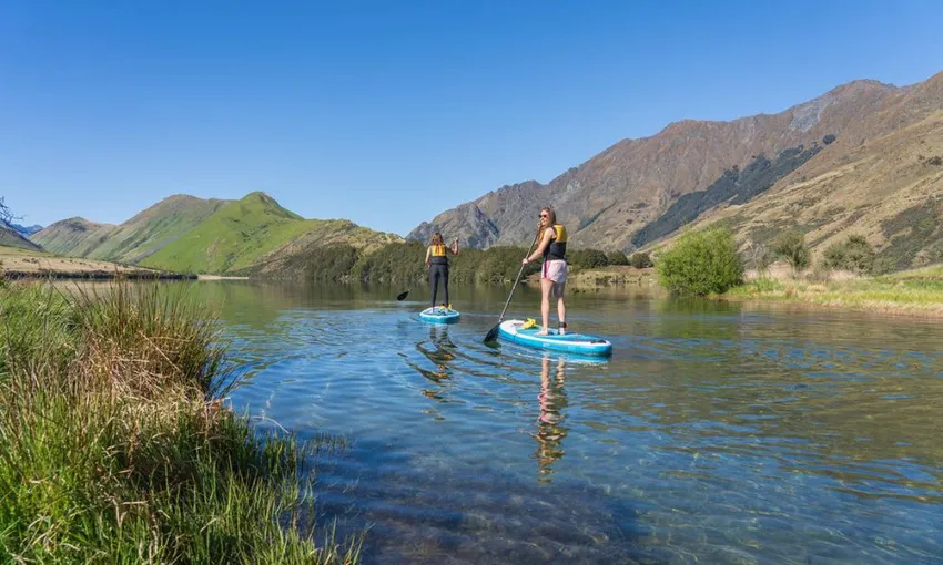 Moke Lake Self Guided Stand Up Paddle Board Tour | Experience Oz