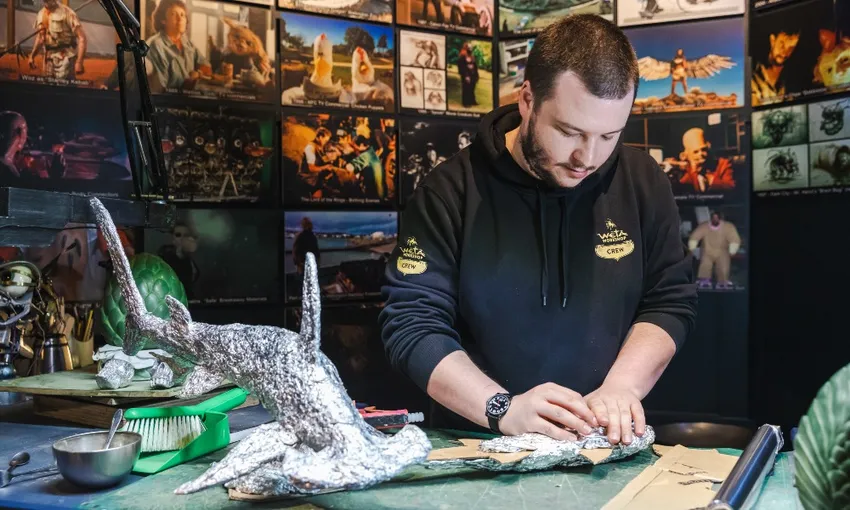 Auckland Weta Workshop Mandarin Guided Tour - Book Now | Experience Oz