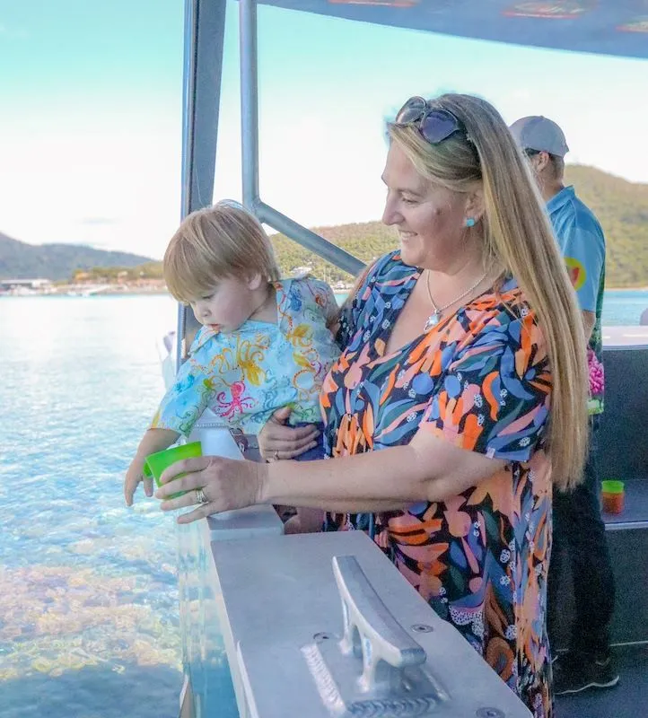 Airlie Beach Glass Bottom Discovery Tour | Experience Oz-15